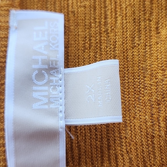 Michael Kors Mustard Yellow Flutter Sleeve V Neck Long Sleeve Top Sz 2x - Picture 9 of 10